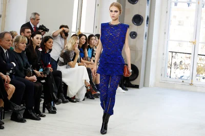 Look 13